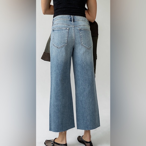 Bohme Colette Wide Leg Jeans in Vintage Light Wash size 31 - Picture 3 of 7